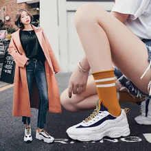 

Women Casual Shoes White Walking Shoes Female Autumn Winter Sneakers Flat Shoes Women Rubber Bottom Comfortable Designers Shoes