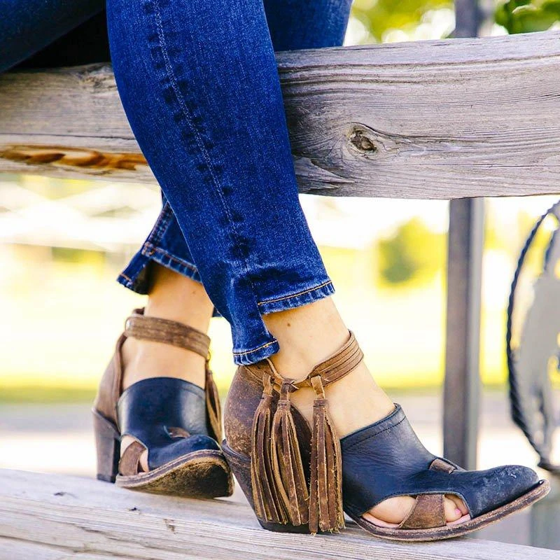 PUIMENTIUA/ г., летние женские ботинки обувь на среднем каблуке с бахромой ботильоны из искусственной кожи повседневная обувь с пряжкой и заклепками женские ботинки