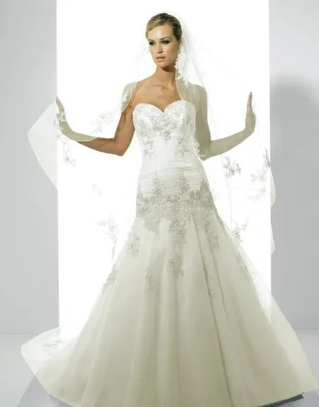 Sweetheart Lace Drop Waist Liques Rhinestone Gl Beading Vestido De Noiva Bridal Gown 2018 Mother Of The Bride Dresses March 2020 This Magical Dress Combines Beautiful Detail In The Corset Top With A Stunning Tiered Skirt Tulle That Looks As Light Candy Floss Bodice Is