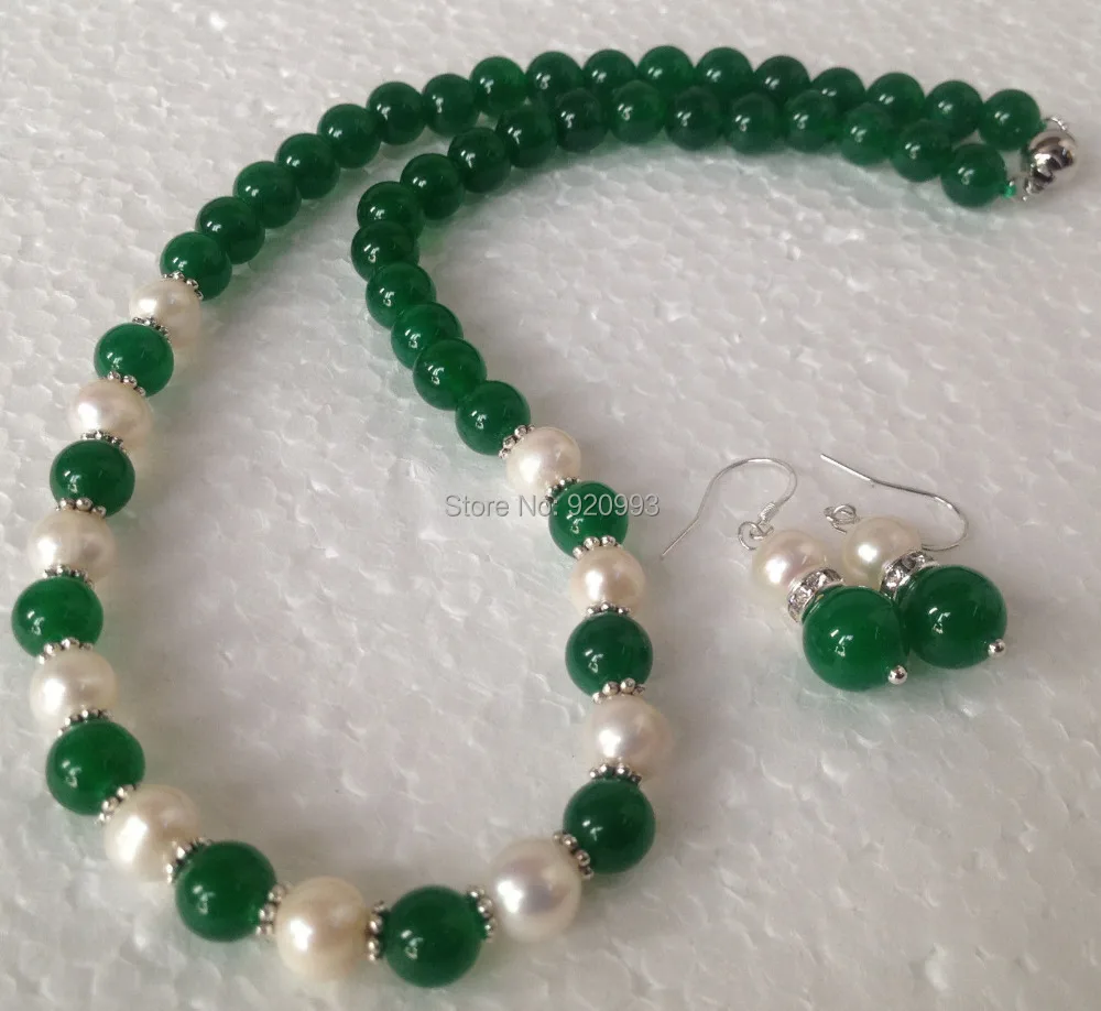 

free P&P******Natural white Akoya Pearl/Green Natural Fashion Necklace Earrings set /W012