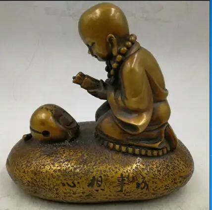 

china hand carved The coppe r Xinxiangshicheng monk divination bronze little monk Feng Shui bronze ornaments Home Furnishing