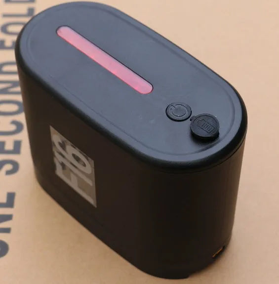 battery for f16 with indicator