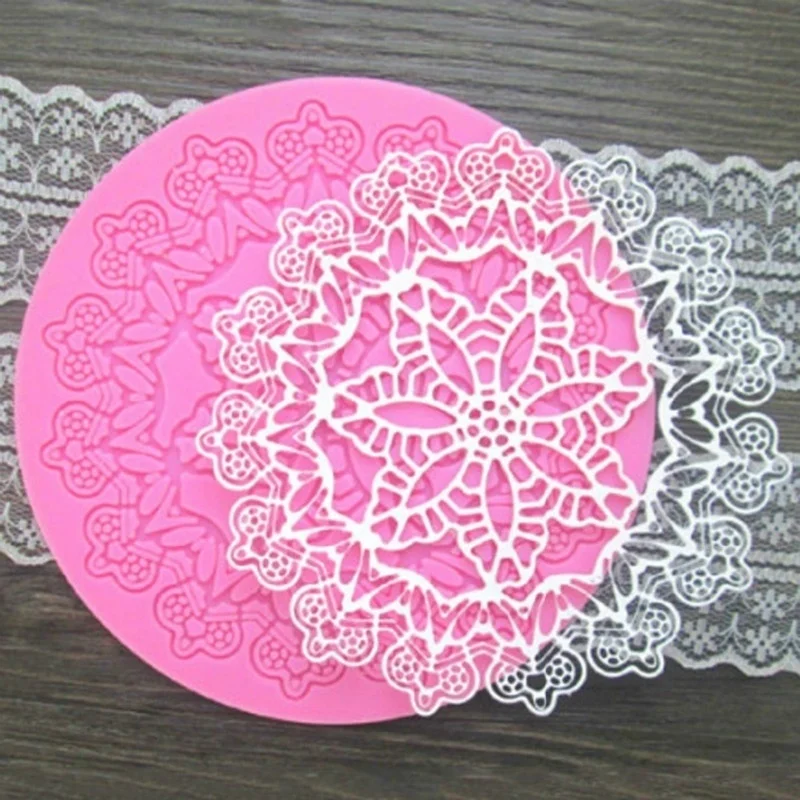 

1Pcs Round Crown Shape Cake Silicone Mat Sugarcraft Fondant Cake Decorating Tools Kitchen Baking Silicone Lace Molds