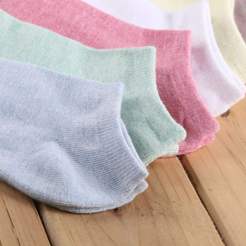 

1Pcs Free Shipping Women Socks Casual Cute Cotton Candy Color Ankle Boat Low Cut Short Comfortable Breathable Socks 2019