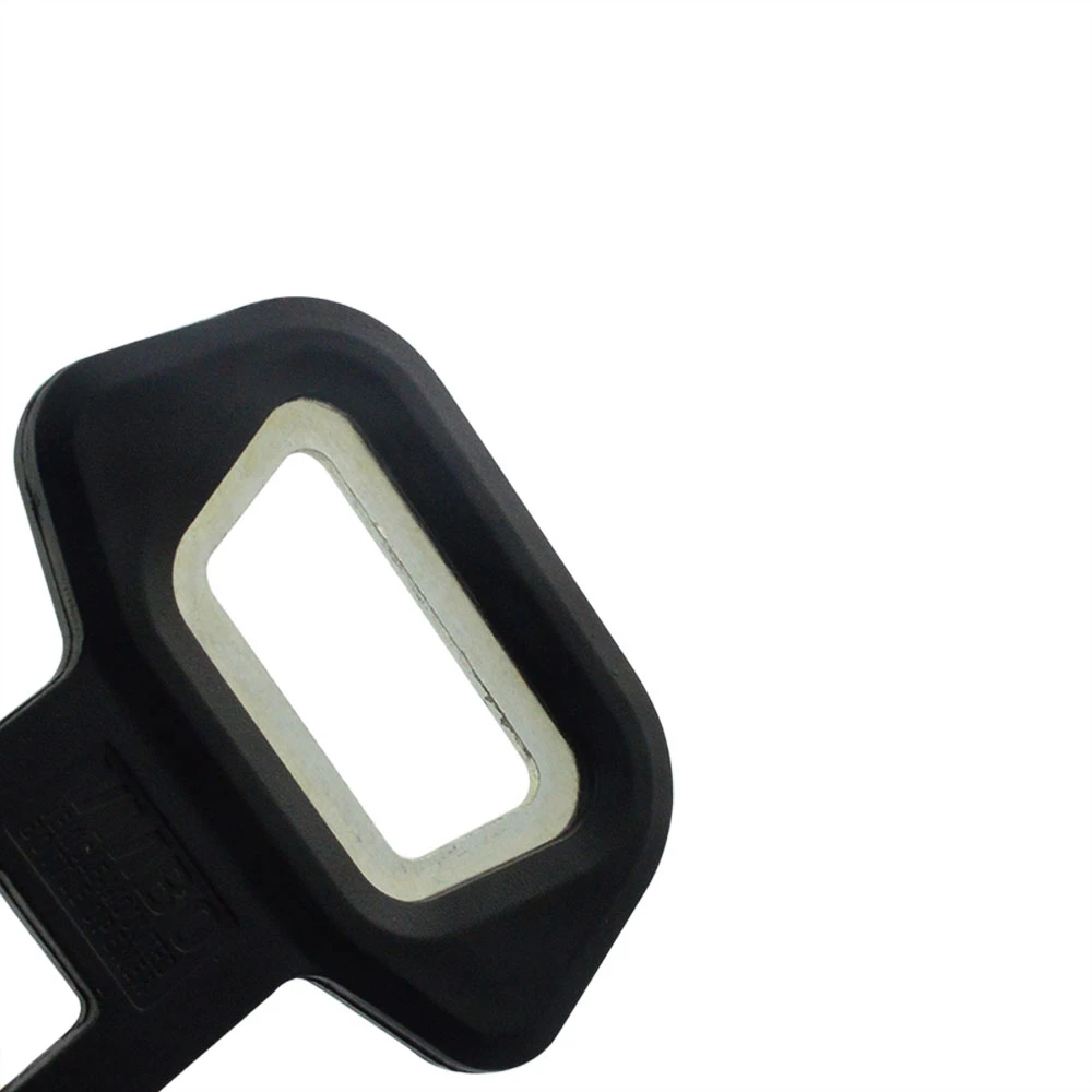 Car-Safety-Belt-Clip (3)
