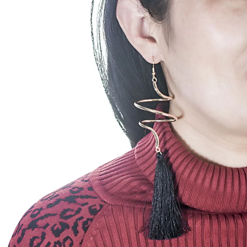 Carvejewl кисточкой серьги для женщин ювелирные изделия большая спираль длинные