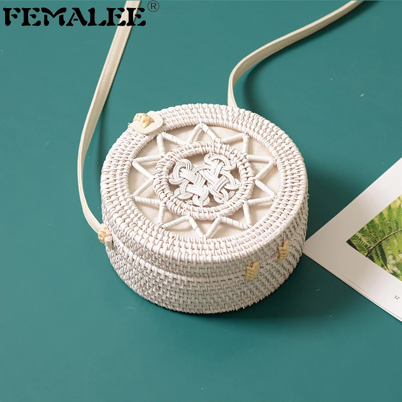 FEMALEE التعادل الأعلى مقبض الخوص محفظة أكياس الجوف خارج جولة الأبيض البوهيمي حقيبة كتف غلق بمشبك عارضة اليدوية المنسوجة الروطان أكياس