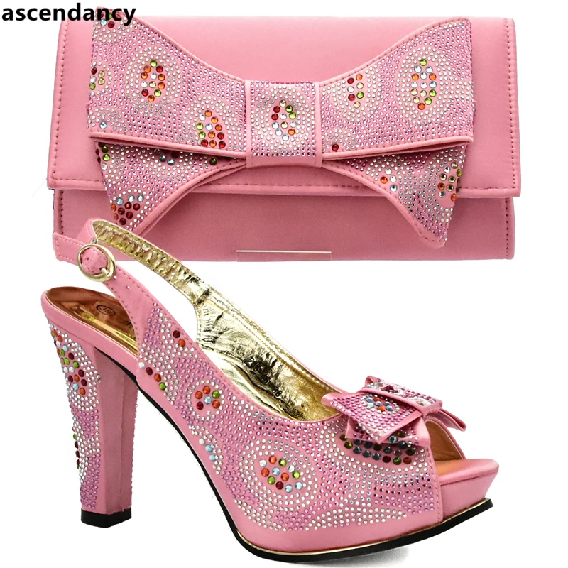 

Pink Color African Wedding Italian Shoe and Bag Set Women Italian African Party Pumps Shoe and Bag Set Decorated with Rhinestone