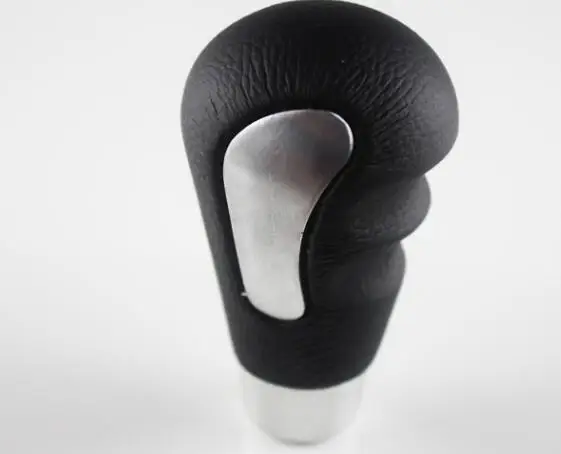 Perilla del cambio de engranaje del cuero del cráneo universal manual 95x50mm car styling pomello cambio teschio pommeau levier de velocidad Perilla del cambio de engranaje del cuero del cráneo universal manual 95x50mm car styling pomello cambio teschio pommeau levier de velocidad