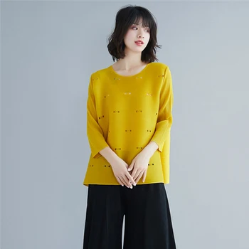 

FREE SHIPPING Fashion style T-shirts three quarter fold Small hollow T-shirts IN STOCK