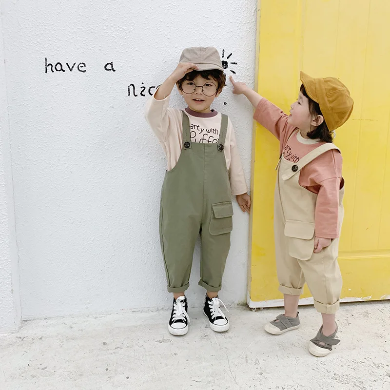 Coreano das Crianças para Meninas de Moda Meninos da Criança Jumpsuit Ocasional Macacão Bolso Grande Calças 2 3 4 5 6 7 Anos Crianças Macacões Novo 14 Mamãe e Bebê