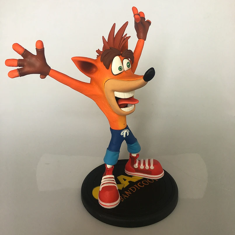 23 см аниме игры аварии Bandicoot ПВХ фигурку окрашенные статуя фигурка героини Коллекция Модель игрушечные лошадки куклы дети подарок