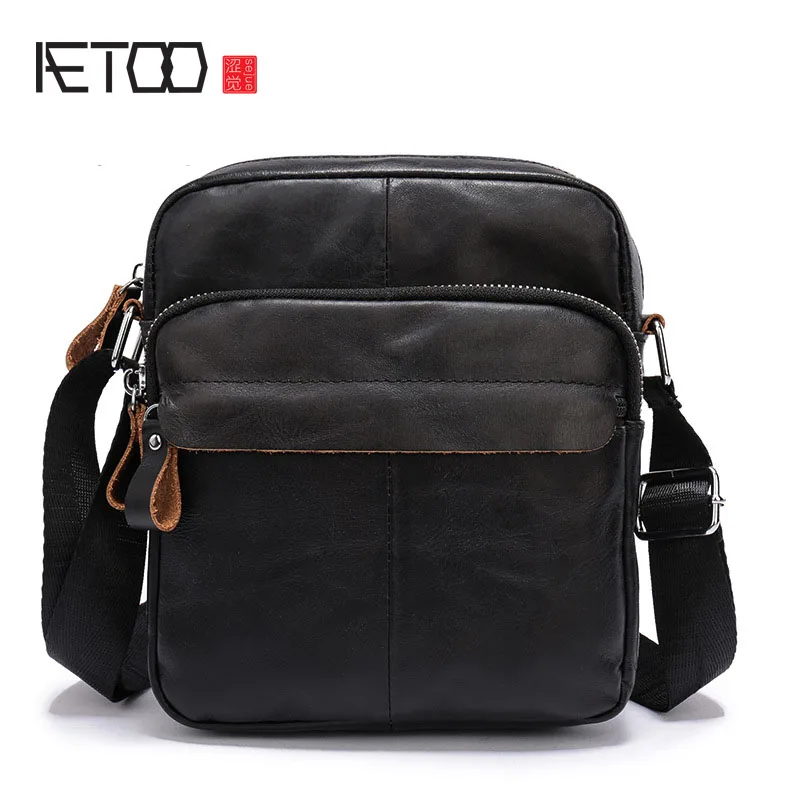 

AETOO Men's leather covered leather top layer of leather with a single shoulder slanted and durable water and waterproof