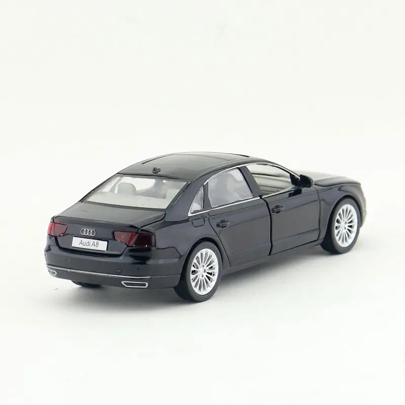 Audi A8 (3)