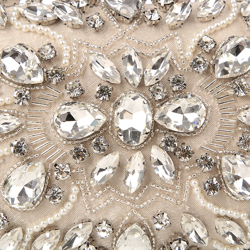 FGGS Evening Bags Diamond Rhinestone Pearls Beaded Day Clutch Women's Purse Handbags Wallets Evening Wedding Bag FGGS Evening Bags Diamond Rhinestone Pearls Beaded Day Clutch Women's Purse Handbags Wallets Evening Wedding Bag