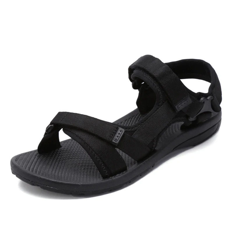 Мужские сандалии г. Новая Мужская Летняя обувь черные высококачественные пляжные сандалии для мужчин размера плюс 45 46 - Цвет: Черный