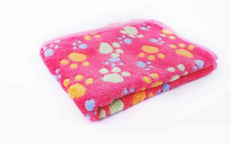 Soft and Comfort Pet Blanket Winter Warm Dog Kennel Mat Thick Coral Fleece Pets Dogs Cats Blanket Mat XS S M L Pet Products Wholesale4