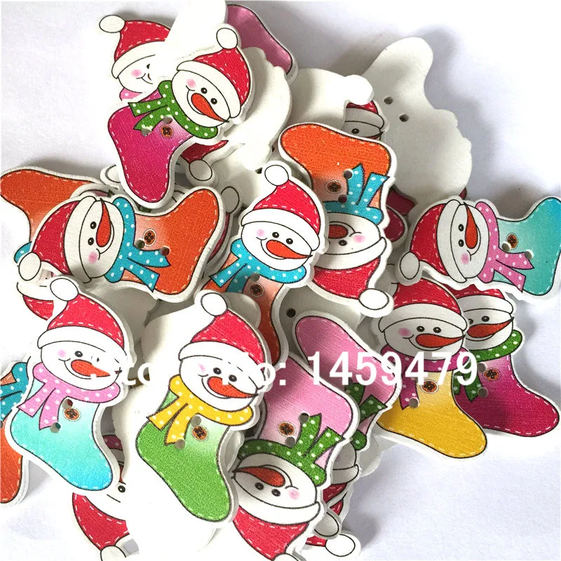 

25Pcs 34x30mm Random Mixed Colors Hand Made 2 Holes Sewing The snowman Christmas stockings Wood Buttons Garments ornament