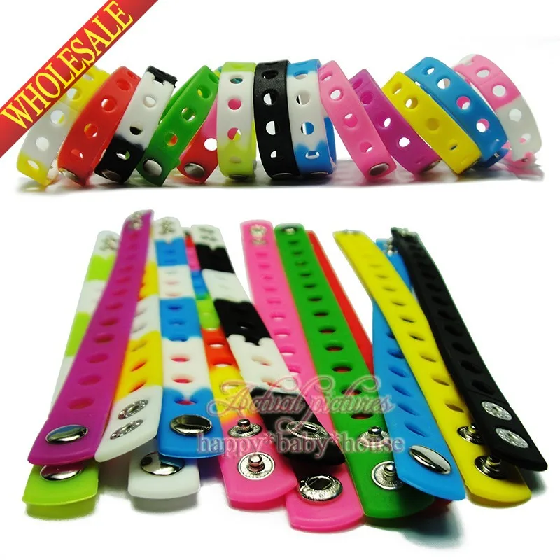 

DHL OR EMS 18CM.1000PCS Mixed 17 Colors Silicone Wristbands Soft Bracelets Bands for Shoe Charms JIBZ,Kids Party Gift