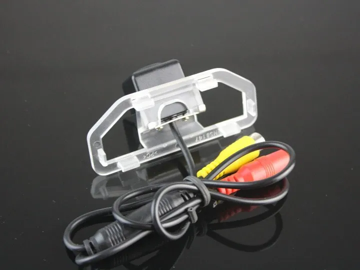 Liislee Car Parking Back Up Camera For Toyota Camry 2012 2013  Rear View Camera  HD CCD RCA NTST PAL  Reverse Hole OEM4