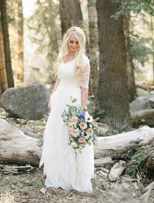 2017-country-bohemian-wedding-dresses-cheap-lace-modest-v-neck-half-sleeves-long-bridal-gowns-plus-size-garden-forest (2)_