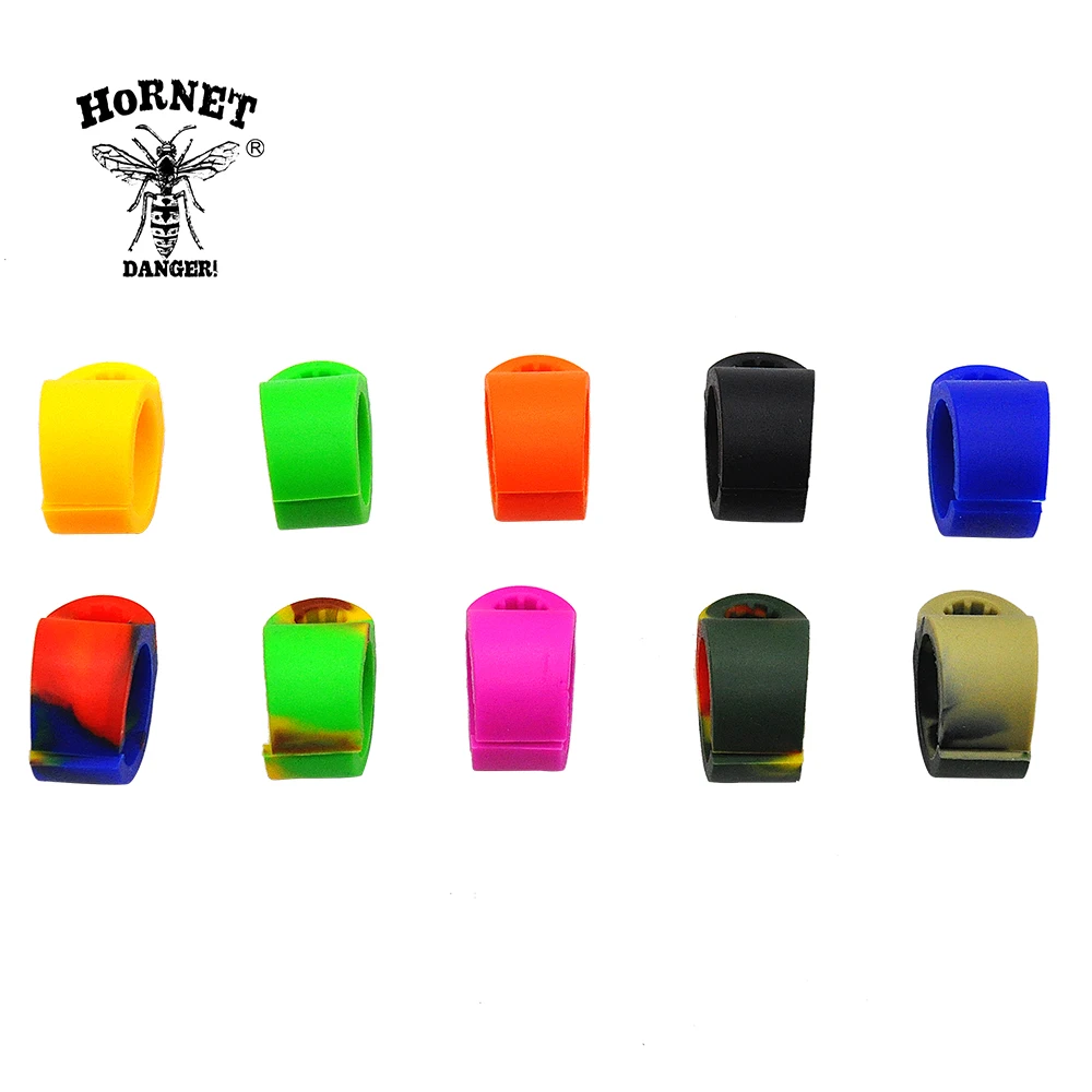 

Two Types Available Silicone Ring Finger Hand Rack Cigarette Holder For Regular smoking Accessories