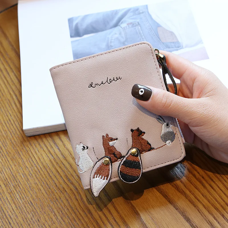 

Women Wallet Small Zipper Coin Purse PU Leather Fashion Embroidery Animal Cute Cartoon Mini Purse for Girl Female Short Wallet