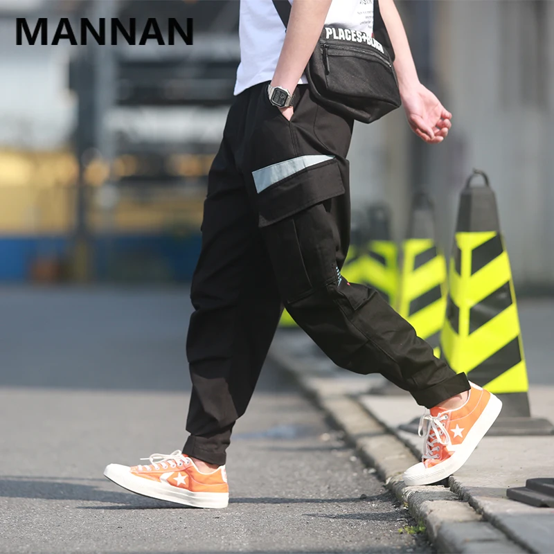 

MANNAN New Solid Multi Pocket Streetwear Pants Men Hiphop Joggers Casual Outwear Straight Slacks Long Trousers Sweatpants 2019