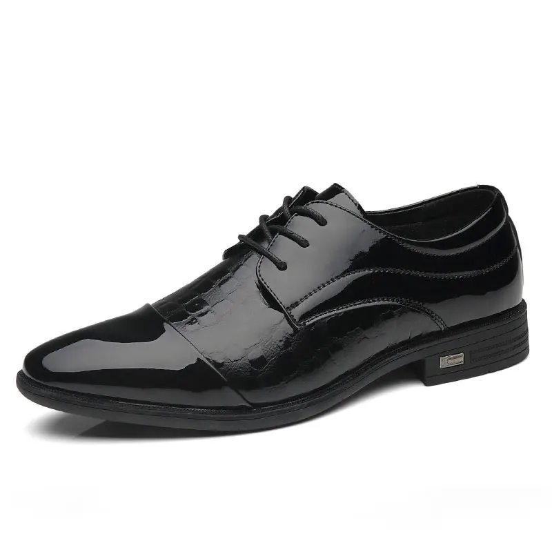

BACKCAMEL 2018 New Men's Leather Shoes Lace Up Male Formal Business Shoes England with Black Casual Breathable Shoes Light Hot