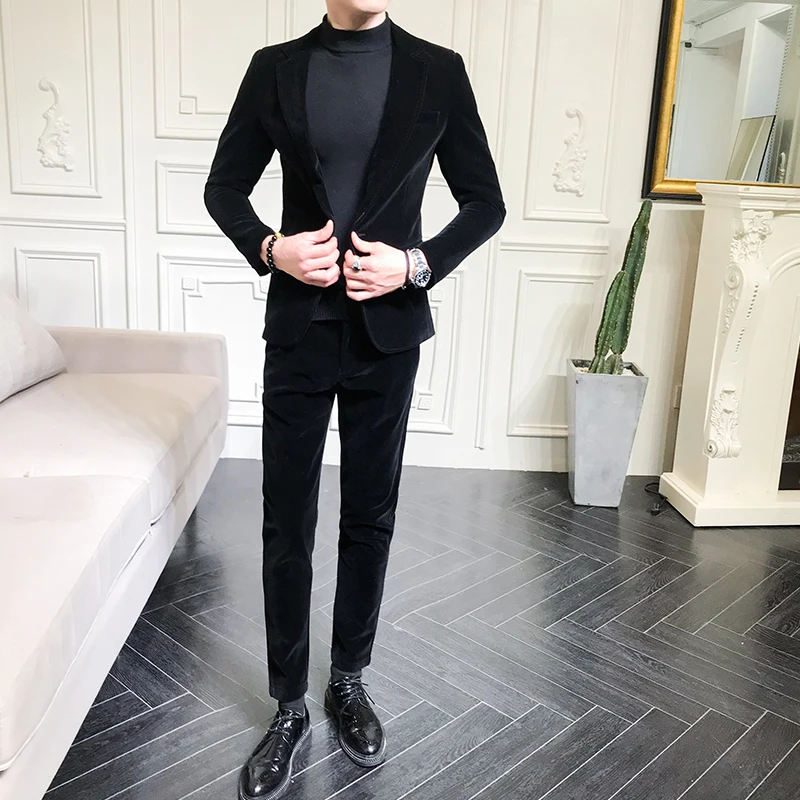 Red Suits Mens 2019 Velvet Suits Green Black Wedding Suits for Mens Luxury Vestidos Elegant Smocking Dress Flannel Social Club Red Suits Mens 2019 Velvet Suits Green Black Wedding Suits for Mens Luxury Vestidos Elegant Smocking Dress Flannel Social Club