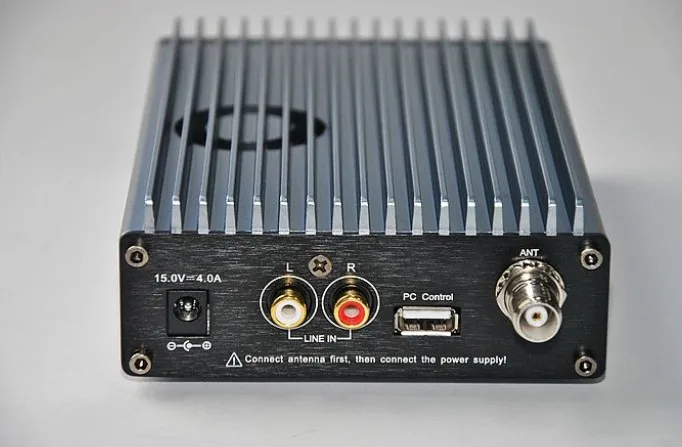 Новый 0 W 15 Премиум SDA 15B Профессиональный ПК управления fm передатчик радио