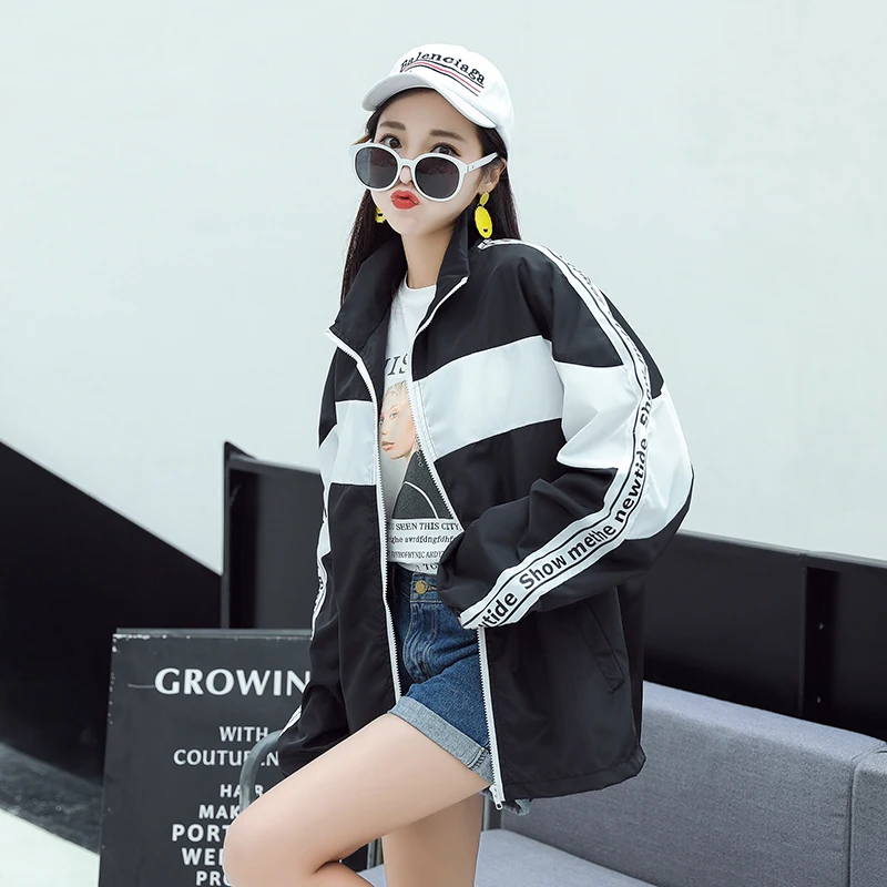 2018 Hot sale loose baseball jacket women print letter Korean fashion