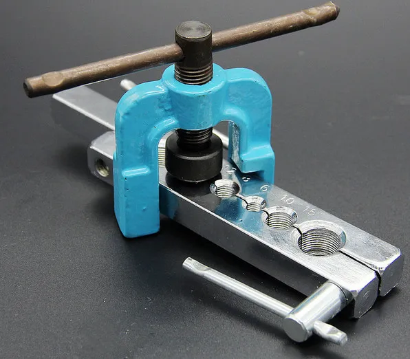 

6/8/10/12/15mm Air condition Tool Set Tubing Pipe Flaring Tool Air Brake Line