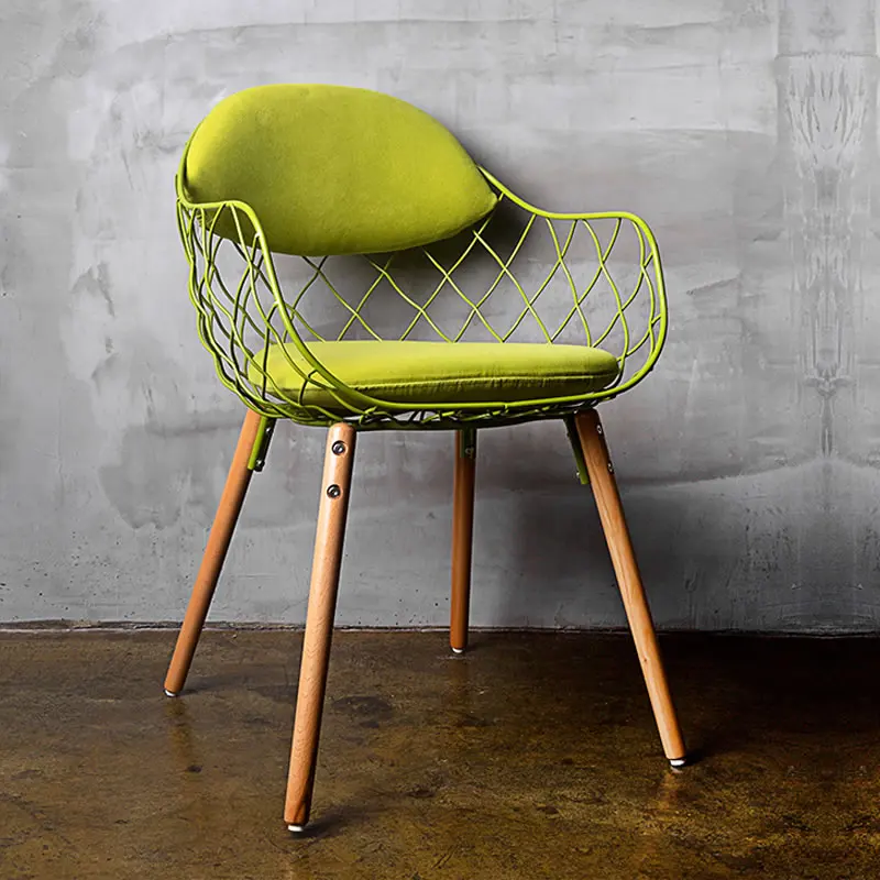 Минималистический современный дизайн стул из металлической стальной проволоки с твердой деревянной ножкой стул с цветочной корзиной мебель для дома модная Столовая Cha - Цвет: blue