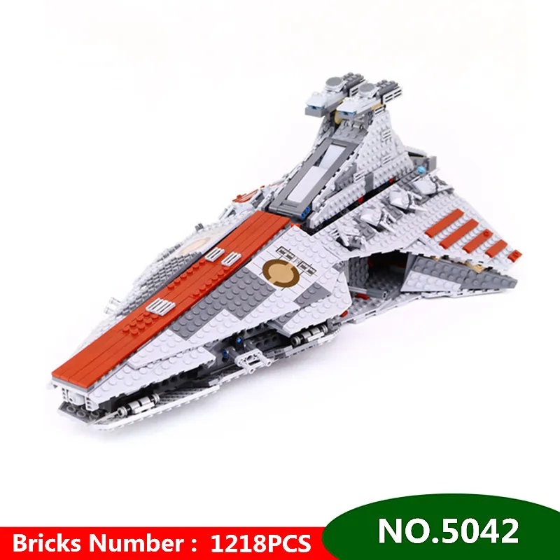 

1218pcs Star Series Wars The Republic Fighting Cruiser Set Blocks Compatible with Legoingly Educational Brick Toys for Children