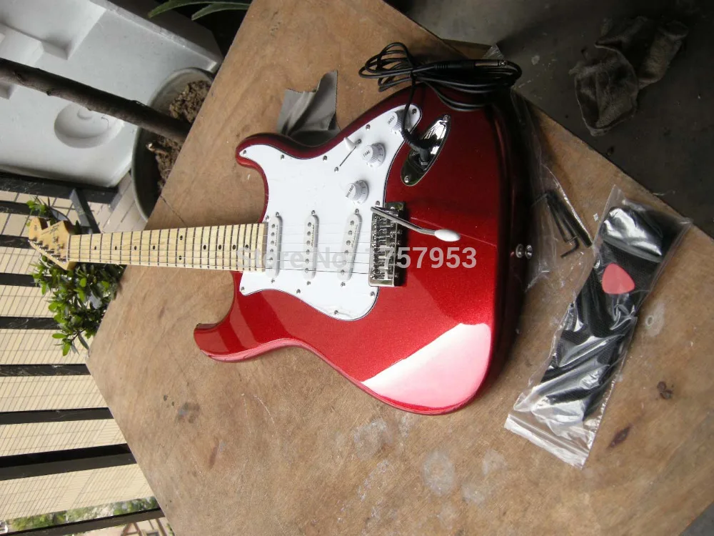 

Factory direct custom shop Newest ST Deluxe Electric Gutiars,Candy Apple Red 6 Strings Electric Guitar 7 6