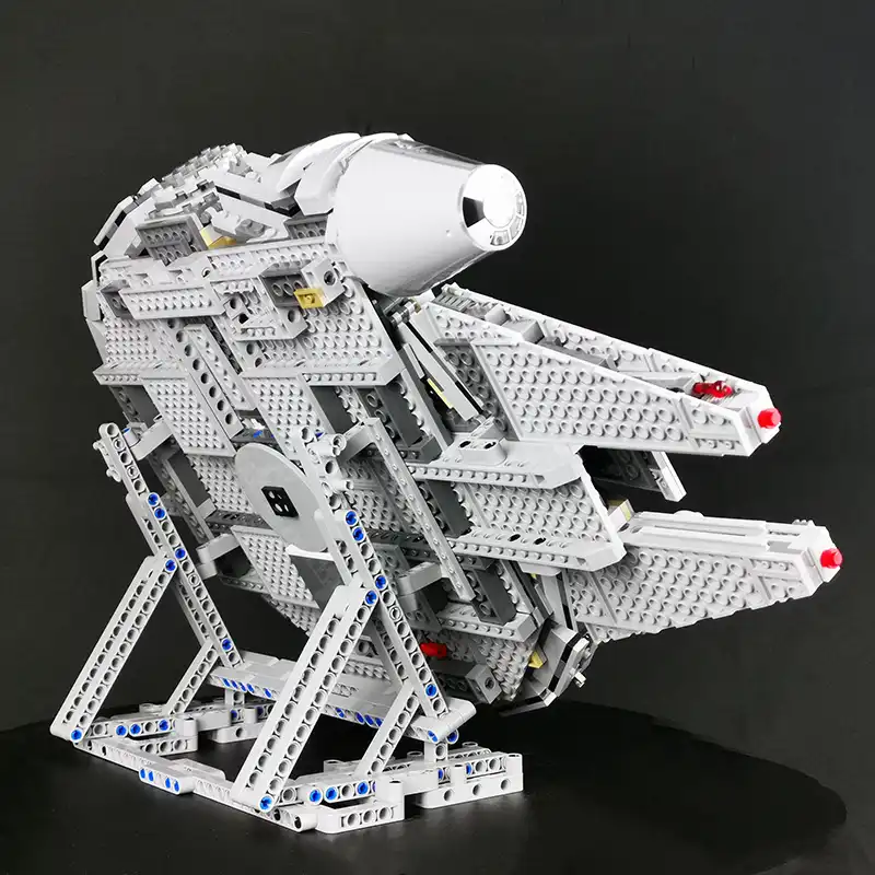 The Display Stand for the star wars Millennium Falcon 75105 Vertical
