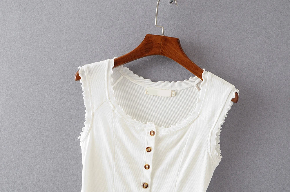 10818986519_351190496