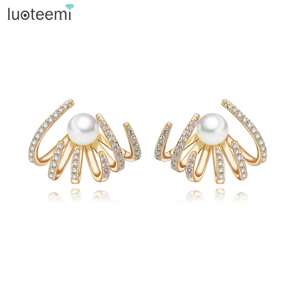 

LUOTEEMI Unique Design Paw Shape Stud Earrings Full Tiny CZ with Single Simulated Pearl Brincos For Women Girl Party Jewelry