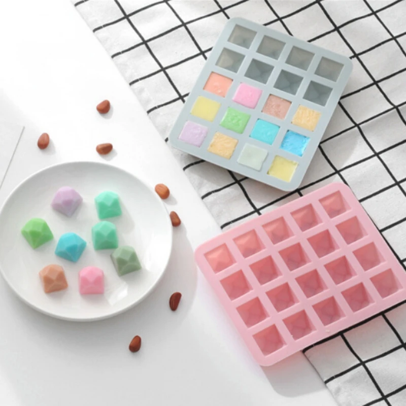 

20 Grids Food Grade Silicone Ice Tray Fruit Ice Cube Maker DIY Small Ice Cube Mold Fondant Chocolate Molds Kitchen Accessories