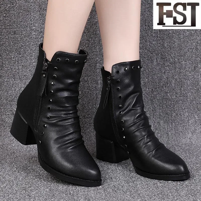 

FSJ Crystal Rivets Martin Boots Genuine Leather Cow Leather Ladies Winter Rubber Pointed Toe Med Heel Short Plush Women Shoes