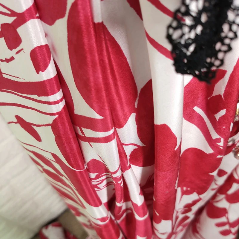 Очень приятно смотреть на скелет чувствовать себя летом шелк хлопок практика красивая ткань красный лист DIY ткань одежды