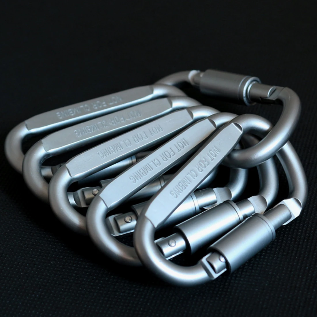

Top Qquality 1pcs Outdoor Camping Equipment Aluminum Hunting Equipment Survival Kit Lock Carabiner Mountain Travel Accessories