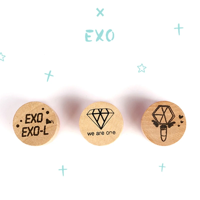 

Kpop BTS Army EXO GOT7 TWICE Seventeen WANNA ONE V SUGA JIMIN JUNGKOOK JIN Wooden Seal Wood Wax Badge Cartoon Funny Stamps