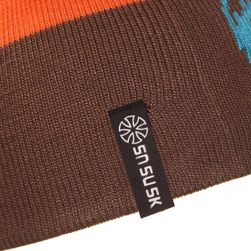 2487298313_1518914871