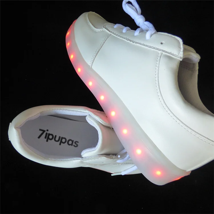 extra wide fit children's shoes 7ipupas Low Wholesale Price Luminous sneakers white black blue Graffiti 11 colors led lights glowing sneakers for boys girls kid children's shoes for sale