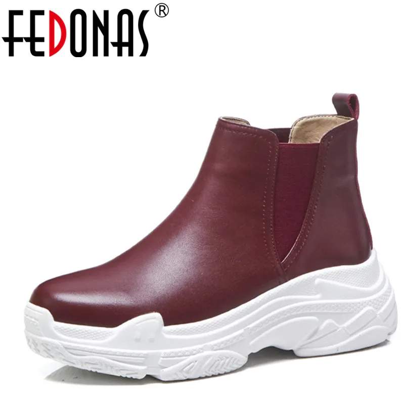 

FEDONAS 1New Women Ankle Boots Autumn Winter Warm Genuine Leather Platforms Flats Shoes Woman Round Toe Casual Quality Sneakers