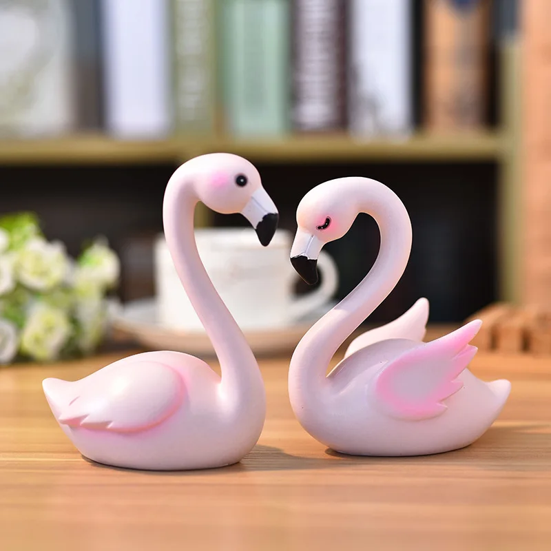

1pcs Fashion Home Decoration Crafts Creative Resin Flamingo Miniatures Cute Animal Model Home Decor Supplies