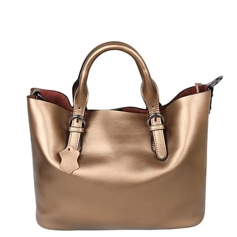 

Perfect# 2018 new water soft pearlescent shoulder diagonal hand mother a leather bag grapes