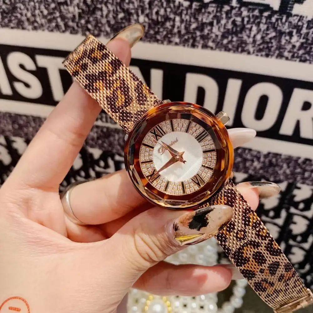 Сексуальные новые женские Брендовые Часы с леопардовым принтом Римский номер летнее платье Кристаллы наручные часы полный стальной Миланский Браслет кварцевые часы